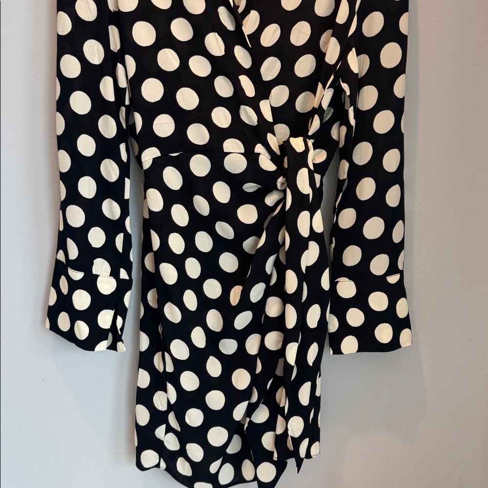 NEW Tag Zara Black & White Polka Dot Wrap Dress Size L Bloggers Fave - Picture 3 of 6